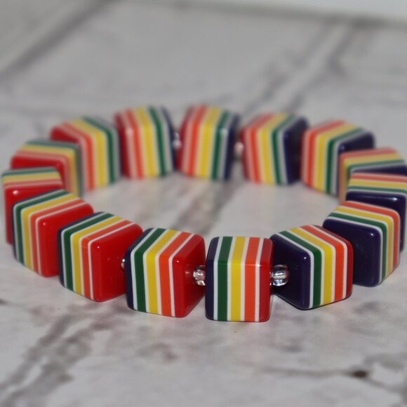 NWOT Rainbow Chunky statement bracelet 7" - Picture 1 of 5